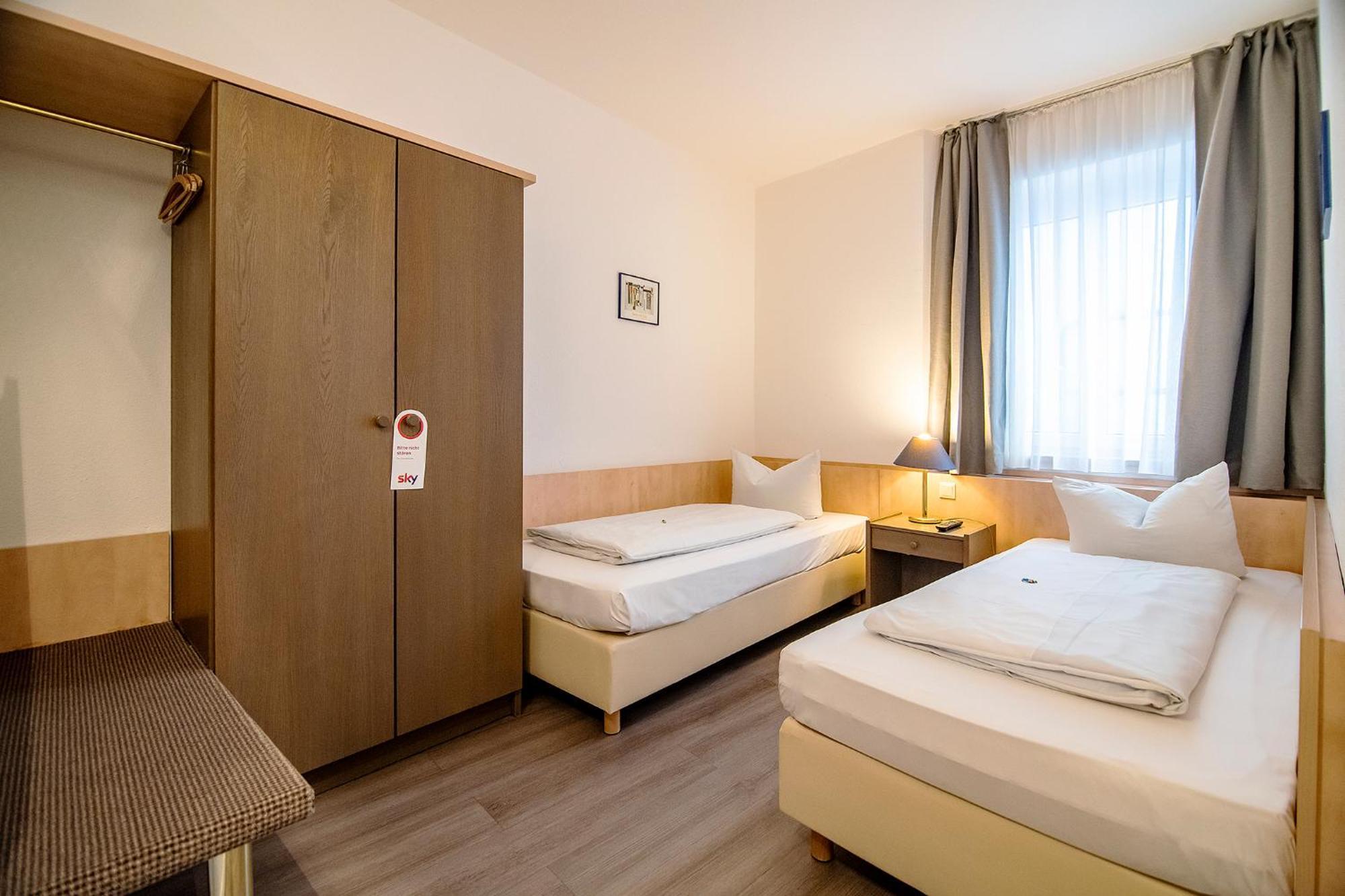 Hotel Weidenhof Регенсбург Екстериор снимка