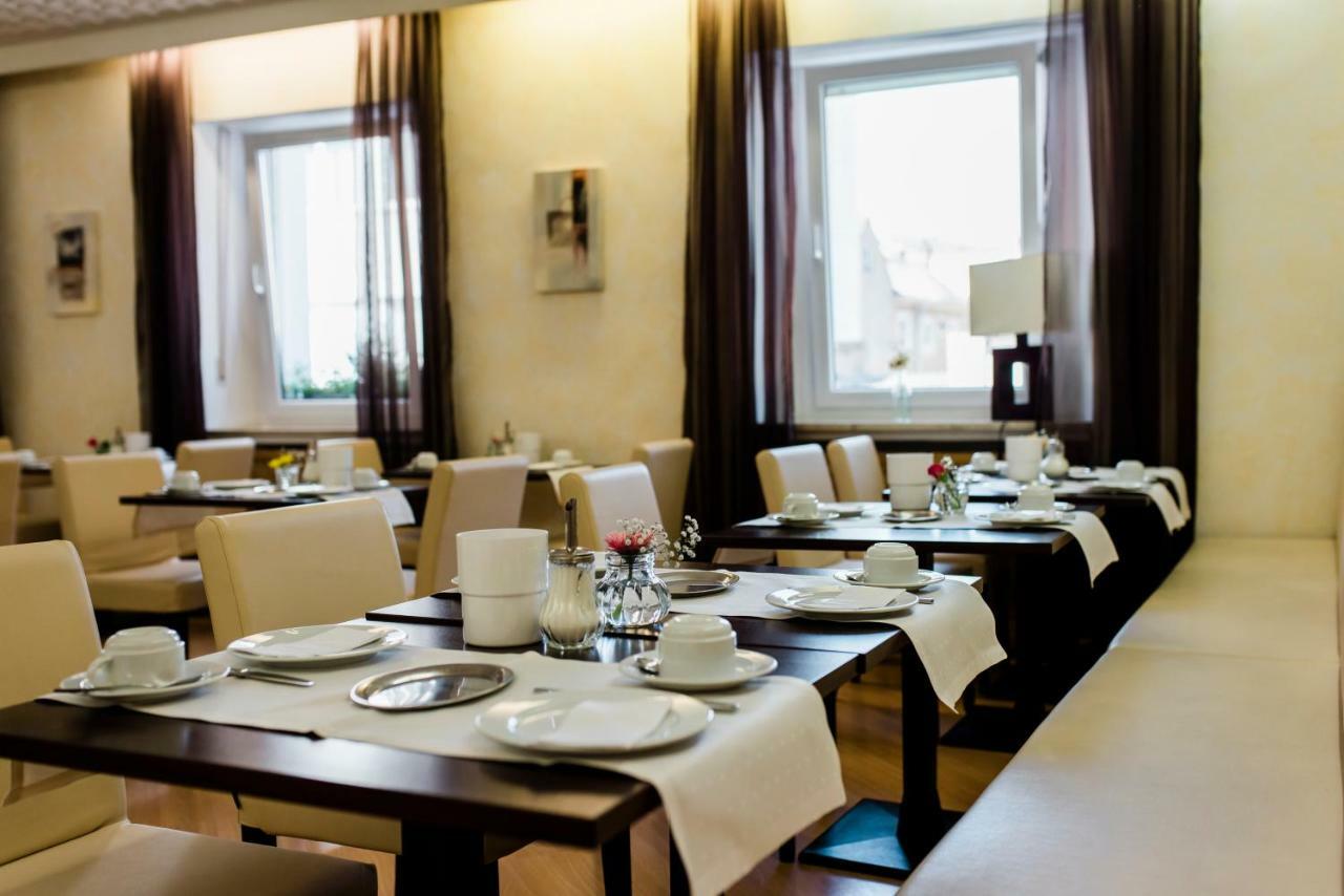 Hotel Weidenhof Регенсбург Екстериор снимка